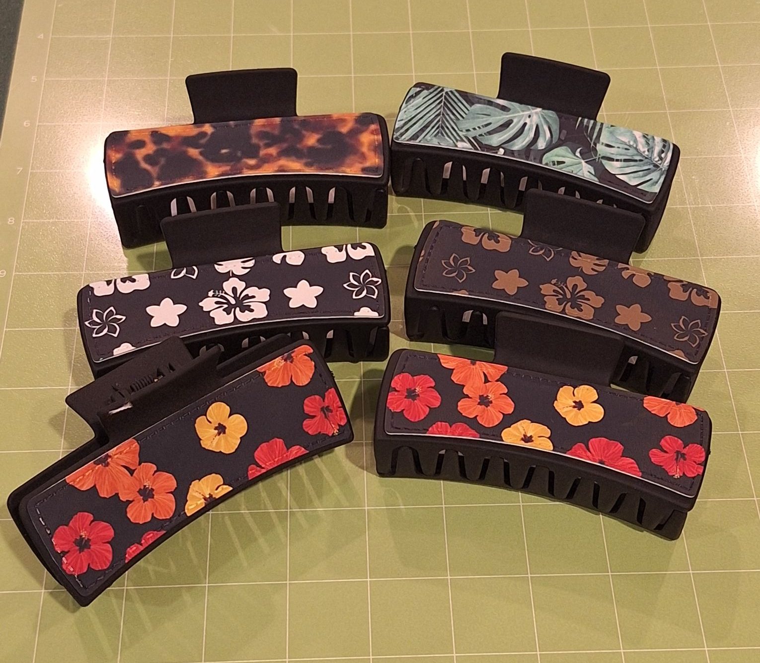 Tropical Flower hair clip